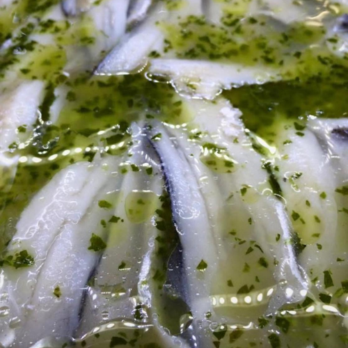 Boquerones caseros en vinagre
