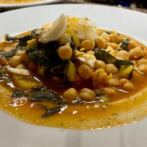 Potaje de garbanzos con espinacas