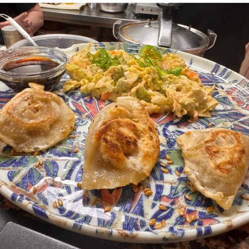 Gyozas de carne con salsa de soja